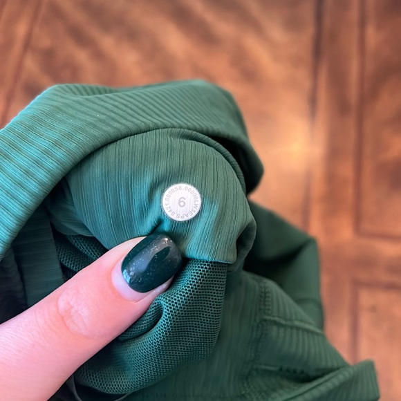 Lululemon Base Pace Leggings - Picture 4 of 4